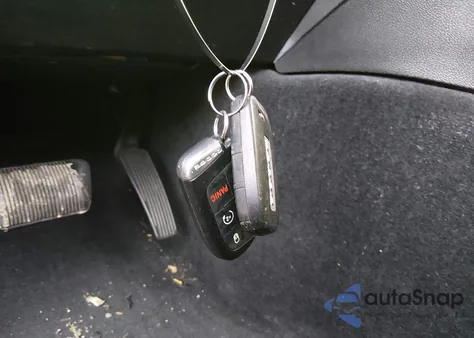 2013 Dodge Charger Srt8 Super Bee z USA, uszkodzony, nr VIN 2C3CDXGJ0DH533934